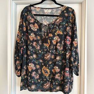Natural Life black floral oversized blouse. Size XL. NWOT.